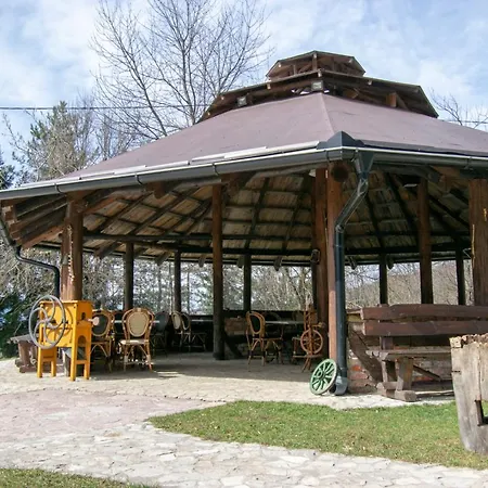 Hajducka Cesma Zajazd Dubovsko