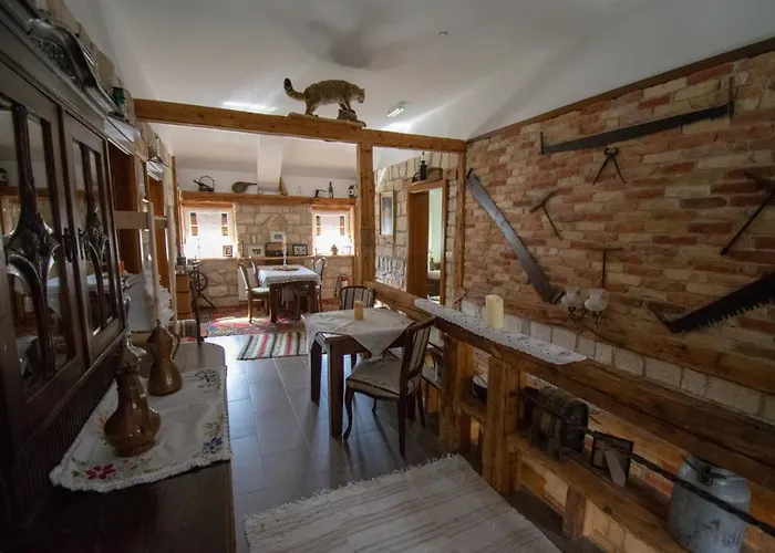 Hajducka Cesma * Dubovsko