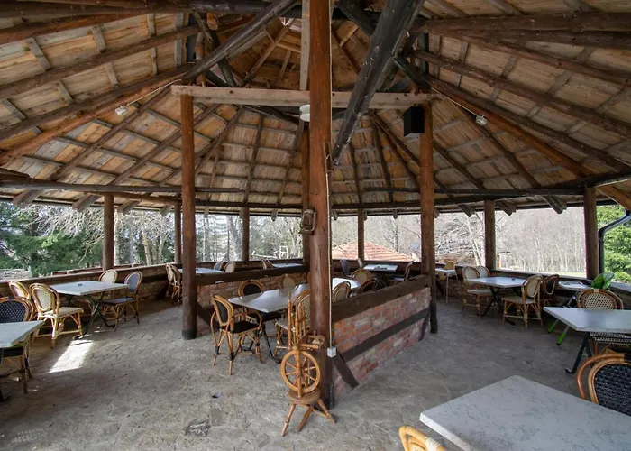 Inn Hajducka Cesma *